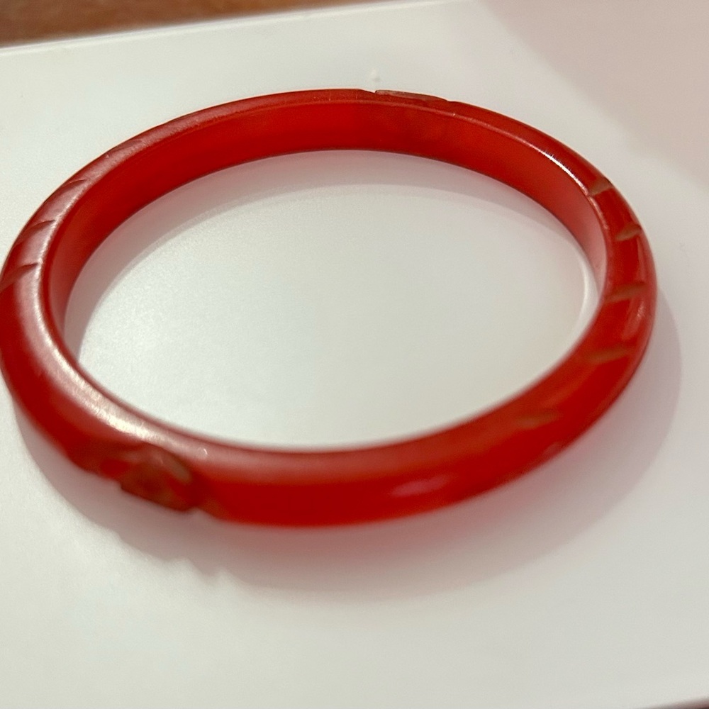 Small Red Carved Bakelite Bangle Bracelet